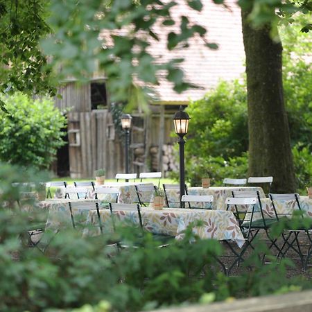 Hotel Gasthaus Adler Bad Waldsee Bagian luar foto