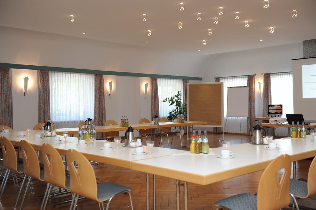 Hotel Gasthaus Adler Bad Waldsee Bagian luar foto