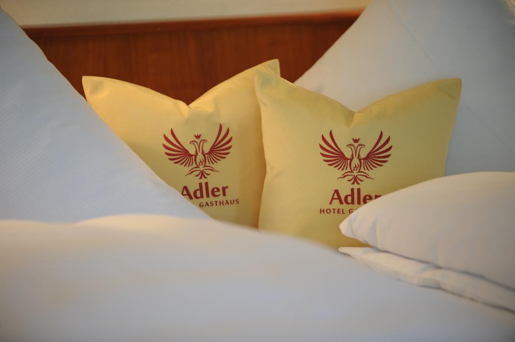 Hotel Gasthaus Adler Bad Waldsee Bagian luar foto