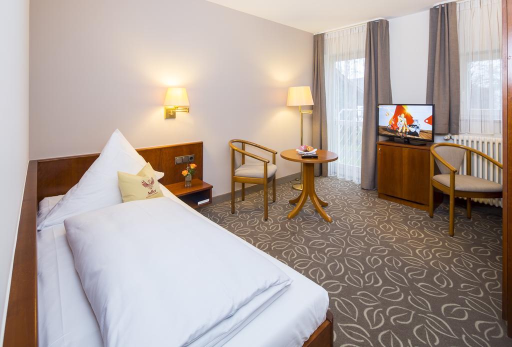 Hotel Gasthaus Adler Bad Waldsee Bagian luar foto